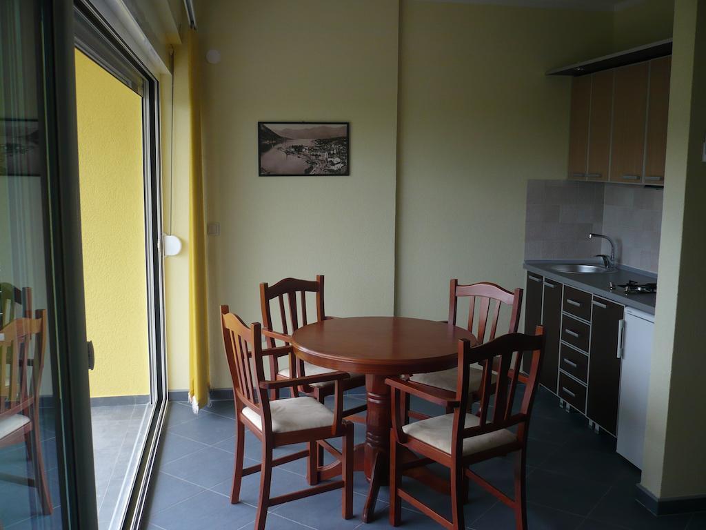 Crypto Villa G Herceg Novi Phòng bức ảnh