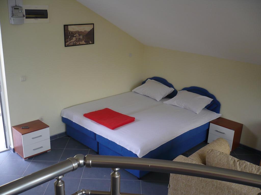 Crypto Villa G Herceg Novi Phòng bức ảnh